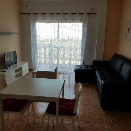 شقة Laura Tenerife *